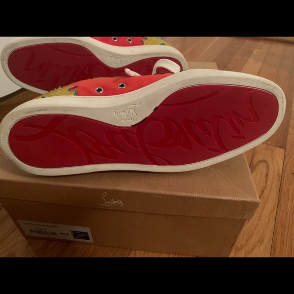 100% Auth Christian Louboutin Sneakers - Picture 7 of 9